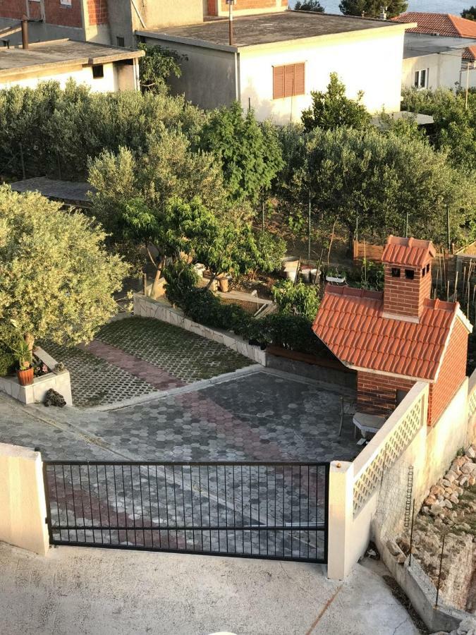 Villa Rako Dugi Rat Luaran gambar
