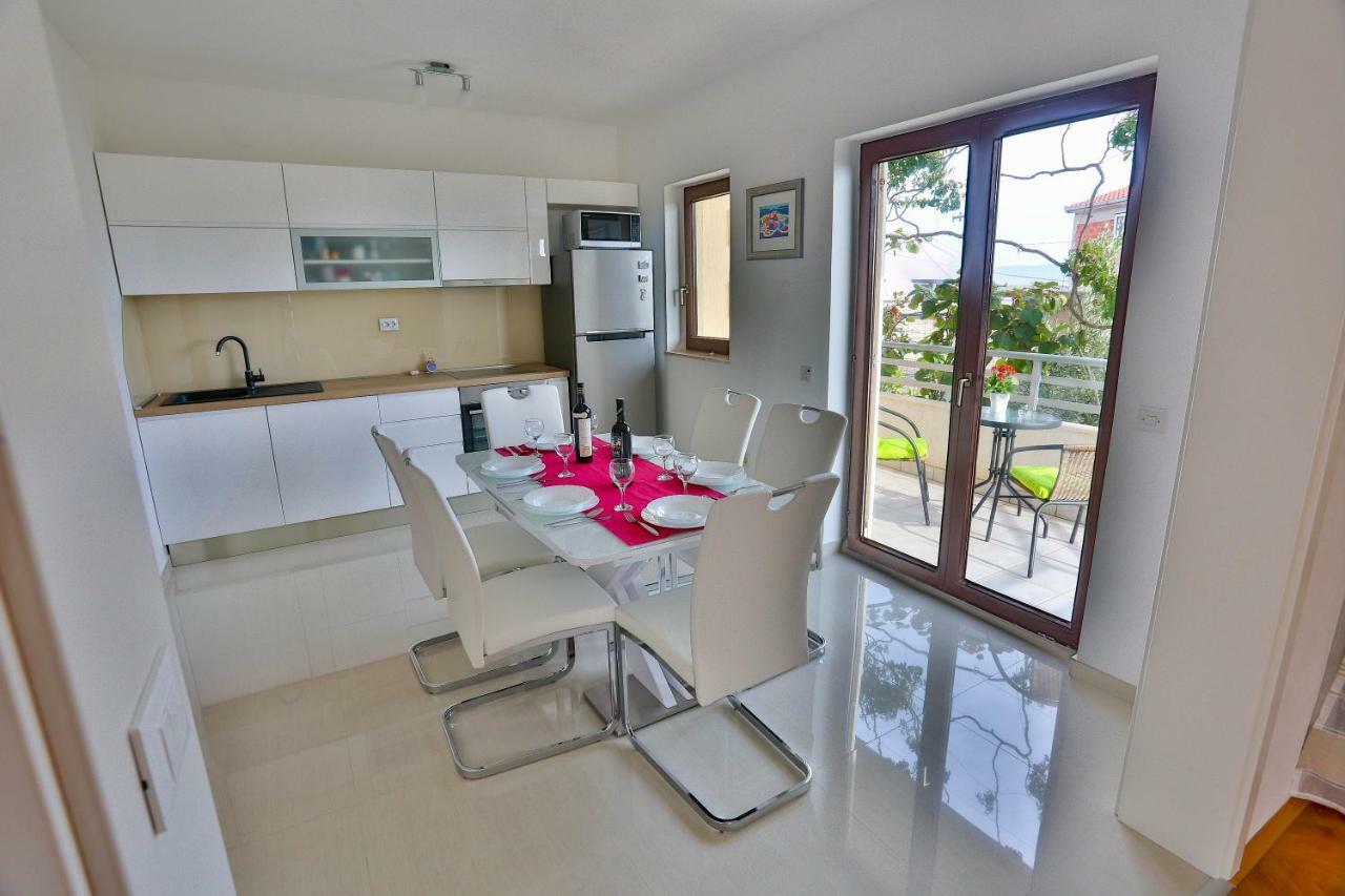 Villa Rako Dugi Rat Luaran gambar