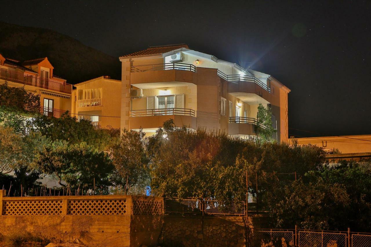 Villa Rako Dugi Rat Luaran gambar